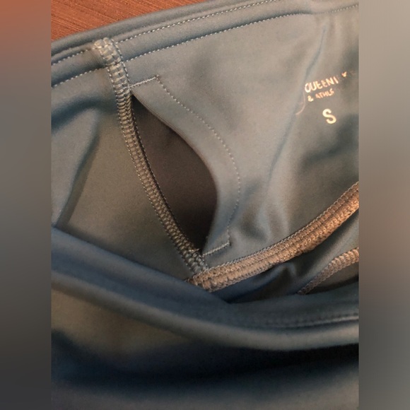 Buttery-Soft Shaping Leggings (Size Small) - Picture 15 of 16